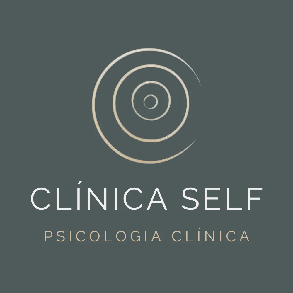 Logótipo Clínica Self